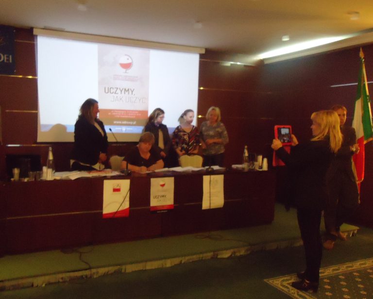 2014.10.26-Konferencja Nauczycieli Polonijnych w Neapolu - część II (26.X-27.X (33)